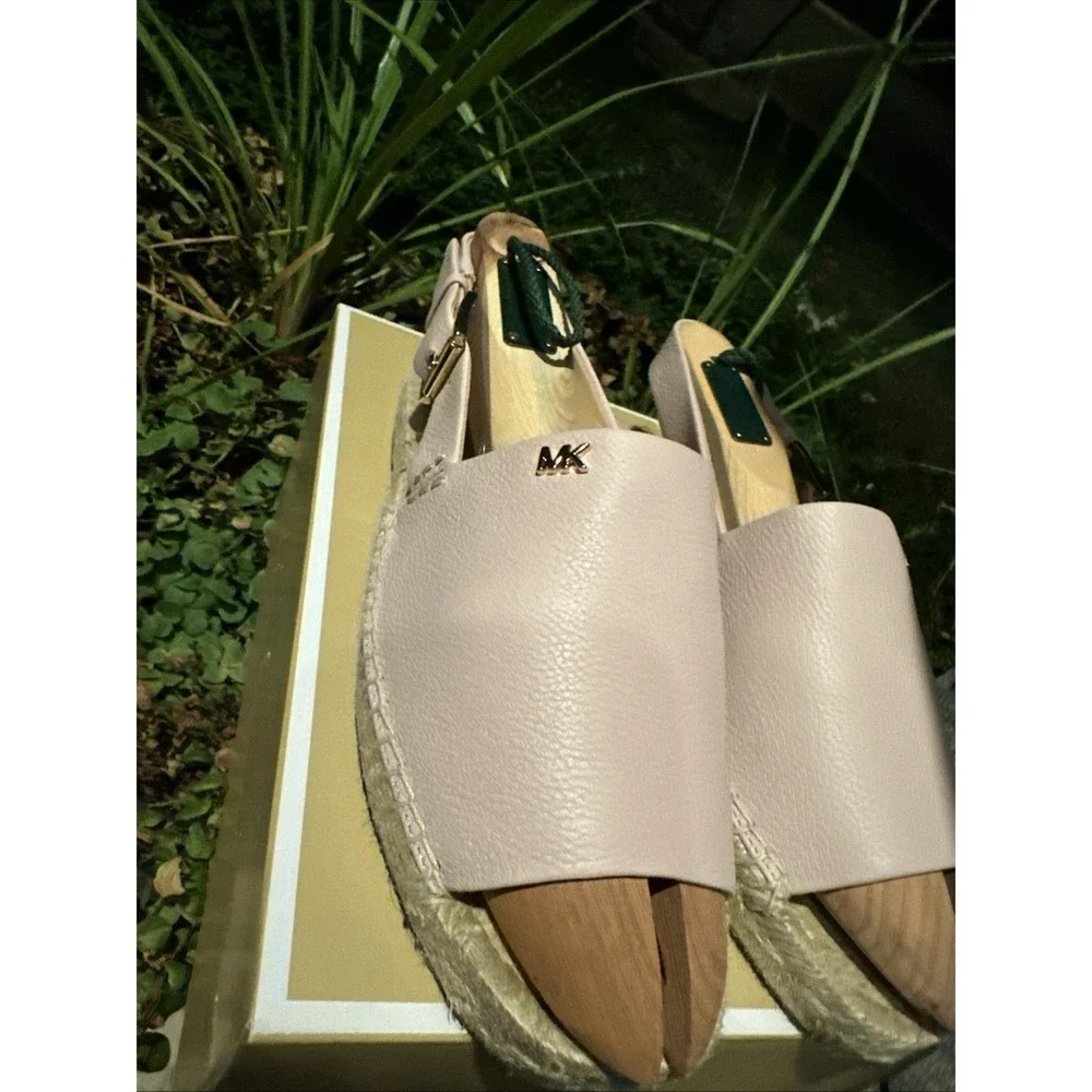 NIB Michael Kors Fisher Women's Espadrille Leather Size 6.5M Soft Pink‎